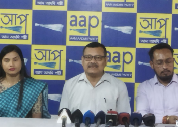 অৰবিন্দ কেজৰিৱালৰ সুস্বাস্থ্যৰ বাবে সমূহীয়া উপবাস তথা অনশন কৰিব আম আদমি পাৰ্টীয়ে