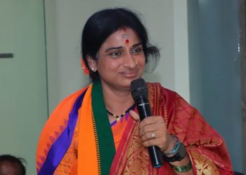 সাম্প্ৰদায়িক মন্তব্যৰ অভিযোগ : হায়দৰাবাদৰ বিজেপি প্ৰাৰ্থী মাধৱীলতাৰ বিৰুদ্ধে এজাহাৰ দাখিল