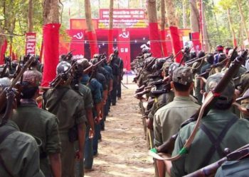 জীৱনৰ প্ৰতি মোহ আছে যদি নিৰ্বাচনৰ পৰা আঁতৰি থাকক : বিজেপি প্ৰাৰ্থীক ভাবুকি দি পোষ্টাৰ লগালে নক্সালবাদীয়ে