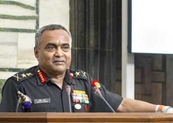 লোকসভা নিৰ্বাচন চলি থকাৰ মাজতে বৃদ্ধি পালে সেনাধ্যক্ষ মনোজ পাণ্ডেৰ কাৰ্যকাল