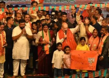 গৃহমন্ত্ৰী অমিত শ্বাহৰ বিৰুদ্ধে নিৰ্বাচন আচৰণবিধি উলংঘাৰ গোচৰ ৰুজু হায়দৰাবাদ আৰক্ষীৰ