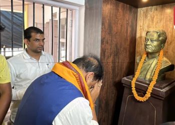 ওড়িশাৰ সম্বলপুৰস্থিত লক্ষ্মীনাথ বেজবৰুৱাৰ বাসগৃহ ভ্ৰমণ মুখ্যমন্ত্ৰী হিমন্ত বিশ্ব শৰ্মাৰ