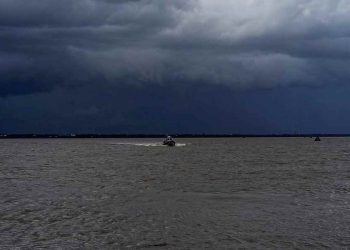 ঘূৰ্ণী ‘ৰেমাল’ৰ প্ৰকোপত বংগ ; অসম আৰু উত্তৰ-পূবত প্ৰবল বৃষ্টিপাতৰ সম্ভাৱনা