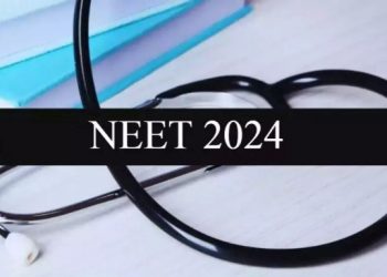 পৰীক্ষাৰ আগদিনাই NEET ৰ প্ৰশ্নকাকত পাইছিল বিহাৰৰ ২০ গৰাকী পৰীক্ষাৰ্থীয়ে; জেৰাত ওলাল জোলোঙাৰ মেকুৰী!