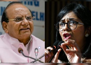 দিল্লী মহিলা আয়োগৰ পৰা হঠাৎ ২২৩ গৰাকী কৰ্মচাৰীক বৰ্খাস্ত কৰিলে লেফটেনেণ্ট গৱৰ্ণৰ ভি কে ছাক্সেনাই, ক্ষুব্ধ স্বাতী মালিৱাল
