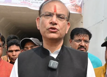 নিৰ্বাচনৰ প্ৰচাৰত গ্ৰহণ কৰা নাই সক্ৰিয় ভূমিকা : দলীয় সাংসদলৈ কাৰণ দৰ্শোৱা জাননী ভাৰতীয় জনতা পাৰ্টিৰ