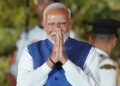 বেংক একাউণ্টত ২০ হাজাৰ কোটি টকা;  বাৰাণসীৰ পৰা কৃষকক প্ৰধানমন্ত্ৰীৰ ‘উপহাৰ’