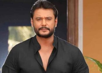 বিপদে লগ এৰা নাই অভিনেতা দৰ্শনক; এইবাৰ অভিনেতাজনৰ ফাৰ্ম হাউচত উদ্ধাৰ অবৈধভাৱে ৰখা বিপন্ন বিদেশী চৰাই