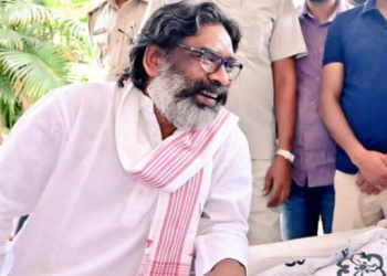 ভূমি দুৰ্নীতিৰ গোচৰত সকাহ! উচ্চ ন্যায়ালয়ত জামিন লাভ কৰিলে হেমন্ত ছোৰেনে