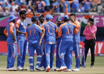 ICC T-20 World Cup: কম ৰান কৰিও দুৰ্দান্ত বলিঙেৰে পাকিস্তানক পৰাস্ত কৰি ইতিহাস দোহাৰিলে ভাৰতে
