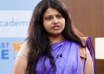 ইউপিএছচিয়ে বাতিল কৰিলে পূজা খেডকাৰৰ প্ৰাৰ্থীত্ব; ভৱিষ্যতে পৰীক্ষাত অৱতীৰ্ণ হোৱাৰ পৰা নিষেধাজ্ঞা