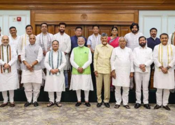 মোডী চৰকাৰে গঠন কৰিলে আঠখন কেবিনেট কমিটী; গুৰুত্ব বাঢ়িছে মিত্ৰ দলৰ, বিকল্প নাই!