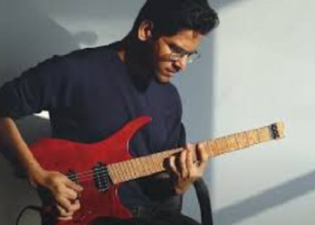 অসমীয়া সংগীত শিল্পী ‘বাবা’ৰ ‘হল্ড মি টুনাইট’য়ে স্পৰ্শ কৰিলে আই টিউনছ ইউ এছ পপ চাৰ্টৰ ১ নং স্থান