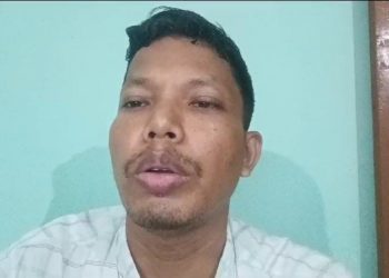 ঠিকাভিত্তিক শিক্ষকৰ চাকৰি নিয়মীয়াকৰণ আৰু নতুন নিযুক্তিৰ নামত চৰম প্ৰতাৰণা  মুখ্যমন্ত্ৰী আৰু শিক্ষামন্ত্ৰীৰঃ ডি ৱাই এফ আই