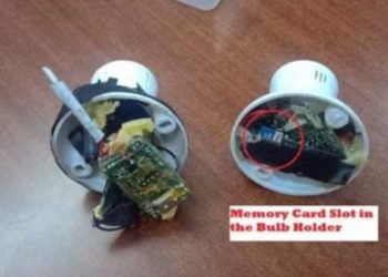 IAS প্ৰত্যাশীৰ ভাড়াঘৰৰ কোঠাত স্পাই কেমেৰা উদ্ধাৰ! মালিকৰ পুত্ৰক গ্ৰেপ্তাৰ