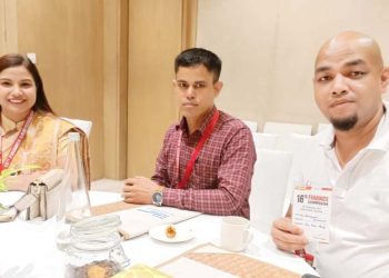 ষষ্ঠদশ বিত্ত আয়োগৰ অধ্যক্ষলৈ আপৰ স্মাৰকপত্ৰ ; অসমক বিশেষ ৰাজ্যৰ মৰ্যাদা দিয়াৰ দাবী আপৰ