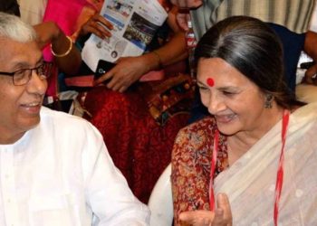 কোন হ’ব চিপিএমৰ পৰৱৰ্তী সাধাৰণ সম্পাদক? দৌৰত দুই বৰ্ষীয়ান কম্যুনিষ্ট- বৃন্দা কাৰাট,মাণিক সৰকাৰ