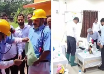 চাতুকাৰিতা! কেন্দ্ৰীয় মন্ত্ৰীৰ জোতা খুলি দিছে,পায়জামা ঠিক কৰি দিছে চৰকাৰী বিষয়াই! ভাইৰেল ভিডিঅ’