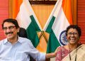মিষ্টাৰ এণ্ড মিচেছ : স্বামীৰ পাছত পত্নীয়ে পালে কেৰালাৰ মুখ্য সচিবৰ পদবী
