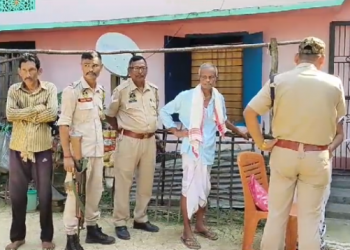 শিৱসাগৰৰ কোঁৱৰপুৰত লোমহৰ্ষক হত্যাকাণ্ড; শোৱাপাটীতে পুত্ৰক ঘপিয়াই হত্যা কৰিলে পিতৃয়ে
