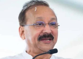 আইনৰ শাসন প্ৰহসনলৈ ৰূপান্তৰ নেকি! এনচিপিৰ জ্যেষ্ঠ নেতা বাবা ছিদ্দিকীক গুলীয়াই হত্যা; মৰণোত্তৰ পৰীক্ষাৰ বাবে স্থানান্তৰ