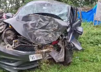 নুমলীগড়ৰ দেওপাহাৰ অঞ্চলত ভয়ংকৰ পথ দুৰ্ঘটনা; থিতাতে নিহত দুই অভিযন্তাকে ধৰি ৩ জন