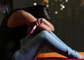   প্ৰেমচান্দৰ প্ৰেমৰ প্ৰতাৰণাৰ বলি কিশোৰী! বিয়া কৰোৱাৰ প্ৰলোভন দি কিশোৰীৰে শাৰিৰীক সম্পৰ্ক!