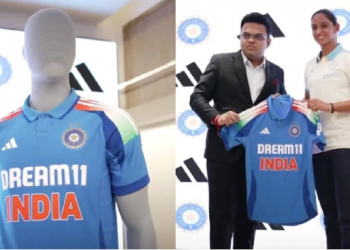 Team India’s New Jersey: কলাৰত নহয়, এইবাৰ কান্ধত ট্ৰাই-কালাৰ; এদিনীয়াৰ নতুন জাৰ্চি মুকলি ভাৰতৰ
