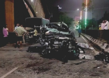 দীপাৱলীৰ নিশা মহানগৰীৰ খানাপাৰাত ভয়ংকৰ দুৰ্ঘটনা, থিতাতে নিহত দুই যুৱক-যুৱতী