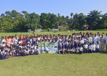 পবিতৰা বন্যপ্ৰাণী অভয়াৰণ্যৰ কাষৰীয়া অঞ্চলত আৰণ্যকৰ “গঁড় বিদ্যালয়লৈ যায়” কাৰ্যসূচীত ১৭ শতাধিক শিক্ষাৰ্থীৰ অংশগ্ৰহণ
