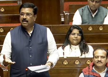 ৰাজ্যসভাত কংগ্ৰেছৰ সাংসদসকলৰ প্ৰশ্ন – ‘আদানী শব্দটো সংসদীয় নে অসংসদীয়?’