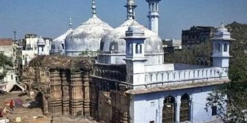 সম্ভল-আজমেৰৰ লগতে দেশৰ বহু মছজিদ থকা অংশত মন্দিৰ থকাৰ দাবী!