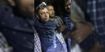 অৱশেষত গ্ৰেপ্তাৰ ছেইফ আলী খানক ছুৰীকাঘাত কৰা দুষ্কৃতিকাৰীঃ মুম্বাইতে থকা অপৰাধী বিচাৰি বহিঃৰাজ্য চলাথ আৰক্ষীৰ