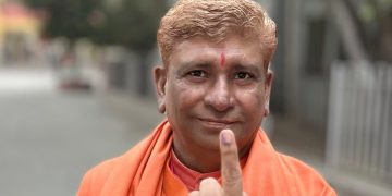২৬০ কোটিৰ সম্পত্তি! আমেৰিকাত চাৰিটা ঘৰ আৰু সম্পত্তিৰে ধনৱন্ত বিজেপি প্ৰাৰ্থী কৰ্ণালে হৰুৱালে সত্যেন্দ্ৰক