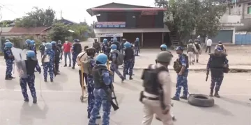 মেইটেই নেতাক গ্ৰেপ্তাৰক লৈ পুনৰ অশান্ত মণিপুৰ; ৫খন জিলাত বন্ধ ইণ্টাৰনেট সেৱা