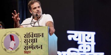 নিৰ্বাচন আয়োগে উত্তৰ দিয়াৰ পৰিৱৰ্তে প্ৰমাণ মচি পেলোৱাৰ অভিযোগ ৰাহুল গান্ধীৰ