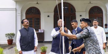 ক্ষমতাত থাকিবলৈ বিজেপি যিকোনো পৰ্যায়লৈ যাব পাৰে- কংগ্ৰেছ সভাপতি মল্লিকাৰ্জুন খাৰ্গে