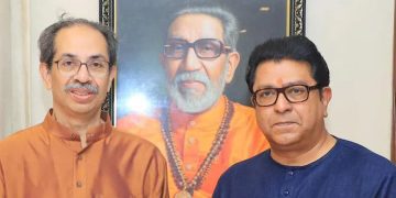 জল্পনা-কল্পনাৰ অন্ত! দুটা দশকৰ অন্তত নিৰ্বাচনত একত্ৰিত উদ্ধৱ থাকৰে আৰু ৰাজ থাকৰে
