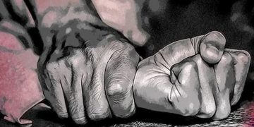 বৰ্বৰ! পুত্ৰৰ যৌন কামনাৰ বলি হ’ল মাতৃ