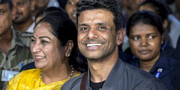 মহাকাশৰ সপোন পূৰণ কৰি ‘গৃহভূমি’লৈ উভতিল শুভাংশু শুক্লা: ক’লে- ‘এয়া এক অদ্ভুত অনুভৱ’