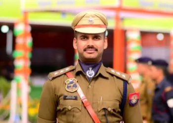বিতৰ্কৰ আৱৰ্তত জুবিন গাৰ্গৰ সম্পৰ্কীয় ভাতৃ APS সন্দীপন গাৰ্গ!