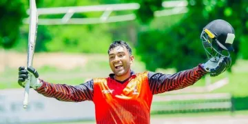 বেলজিয়ামত জন্ম, পিতৃ পাকিস্তানী-মাতৃ ভাৰতীয়; ডাঙৰ-দীঘল হৈছে অষ্ট্ৰেলিয়াত, খেলিব জিম্বাবুৱেৰ দলত
