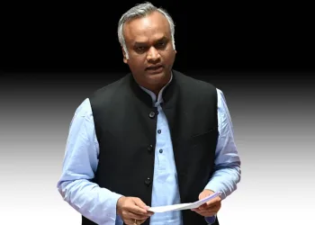 কৰ্ণাটকৰ মন্ত্ৰী প্ৰিয়ংক খৰ্গে লৈ আৰ এছ এছৰ ভাবুকি…