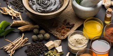 চুলি সৰাৰ সমস্যাৰ পৰা বাচিব পৰা কেইটামান ঘৰুৱা উপায়…