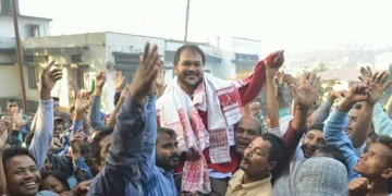 শিৱসাগৰত অখিল গগৈৰ হুংকাৰ: “মোৰ জয় এহেজাৰ শতাংশ নিশ্চিত”
