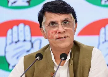 অসম আৰক্ষীৰ অভিযানৰ মাজতেই মুখ্যমন্ত্ৰীৰ পত্নীৰ বিৰুদ্ধে পৱন খেৰাৰ পুনৰ বিস্ফোৰক অভিযোগ