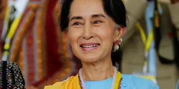 সুদীৰ্ঘ কাৰাবাসৰ অন্তত আং ছান ছ্যু কীক গৃহবন্দীত্বলৈ প্ৰেৰণৰ চৰকাৰী দাবী