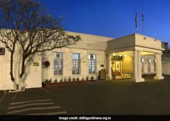অন্ত পৰিব এক শতিকাজোৰা আভিজাত্যৰ! দিল্লী জিমখানা ক্লাৱলৈ কেন্দ্ৰীয় চৰকাৰৰ উচ্ছেদৰ জাননী