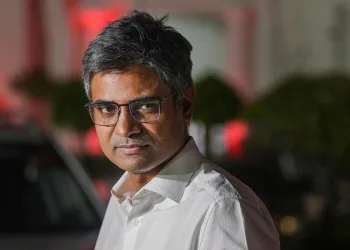 আপ এৰি বিজেপিত যোগদান কৰা ৰাজ্যসভাৰ সাংসদ সন্দীপ পাঠকৰ বিৰুদ্ধে পঞ্জাৱ আৰক্ষীৰ জামিনহীন গোচৰ