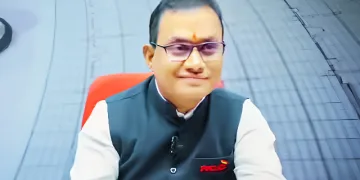 NEET প্ৰশ্নকাকত ফাদিলত গ্ৰেপ্তাৰ! মোটেগাওঁকাৰ ছাৰৰ কোচিং চেণ্টাৰ আছিল ‘ডাক্তৰ বনোৱা কাৰখানা’